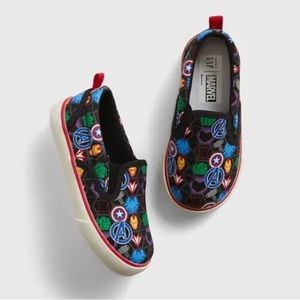 GAP Marvel Avengers Print Slip On Sneakers